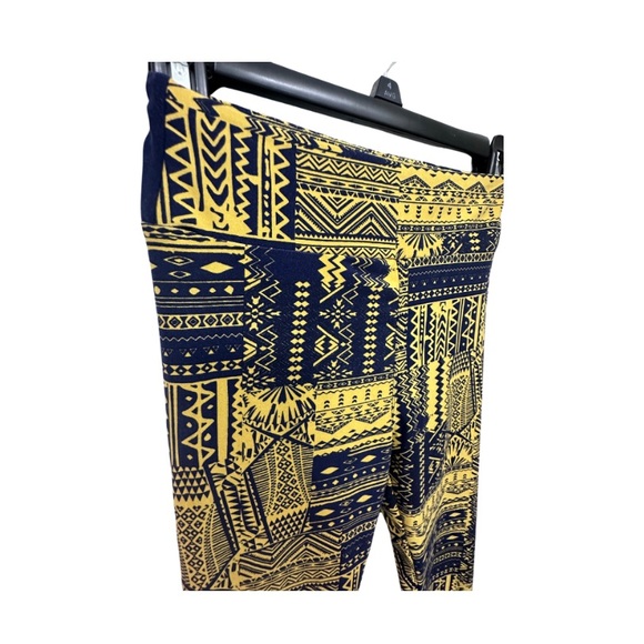 LuLaRoe OS leggings bundle of 5. - Picture 3 of 11